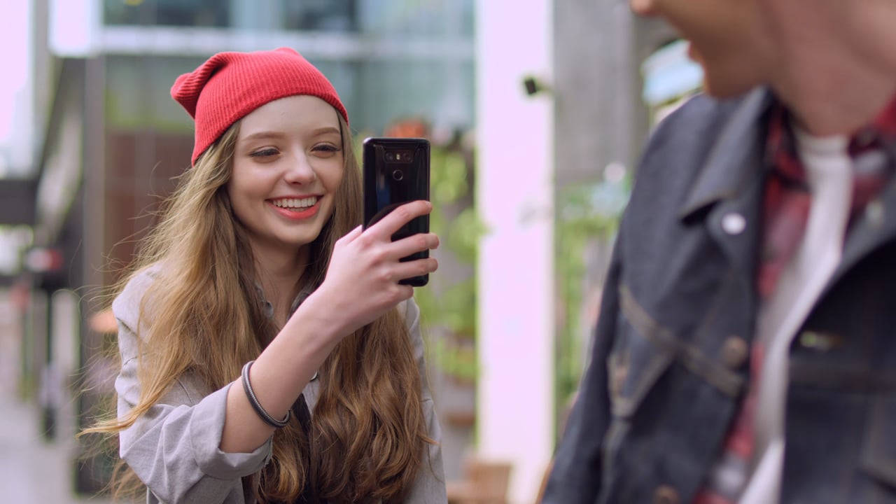 LG G6 UX Global movie